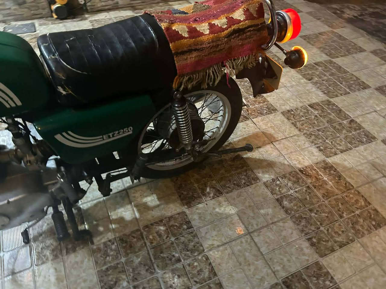 سلام عليكم شباب ماطور بدون لحيم بلخشم سايس 2 معمري ستونه تعبانين على شلعه تخبل ماعايز برغي كهربايات شغاله خابروبيك خير وتدلل 0785 973 3287
