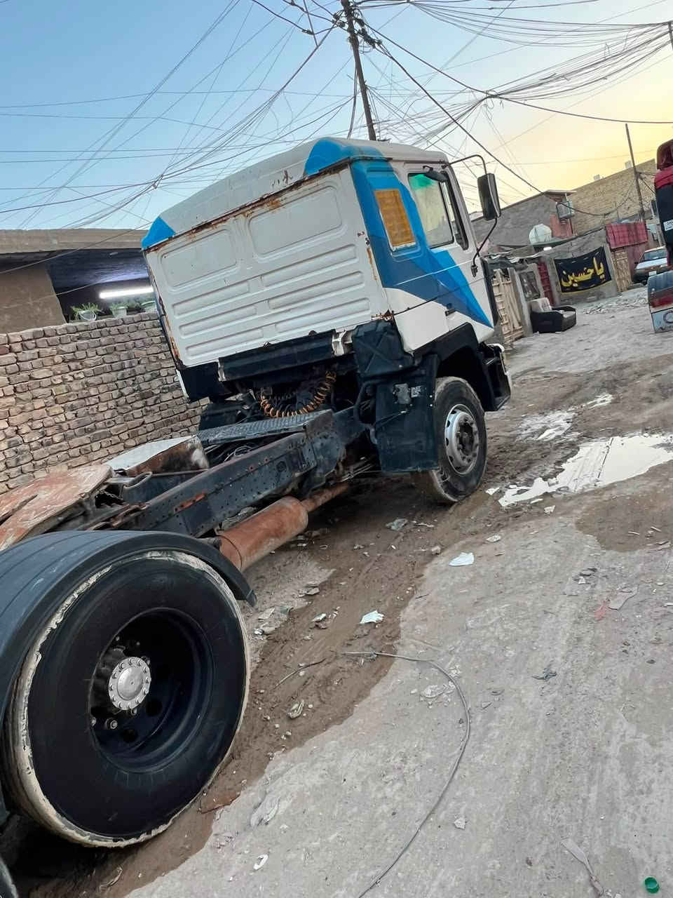 سلام عليكم مان للبيع رقمهة بغداد سنوية جديدة سيارة نظيفة خير من الله عرظيهة60وبيهة مجال بسيط للستفسار اكثر اتصل علة الرقم ***********
