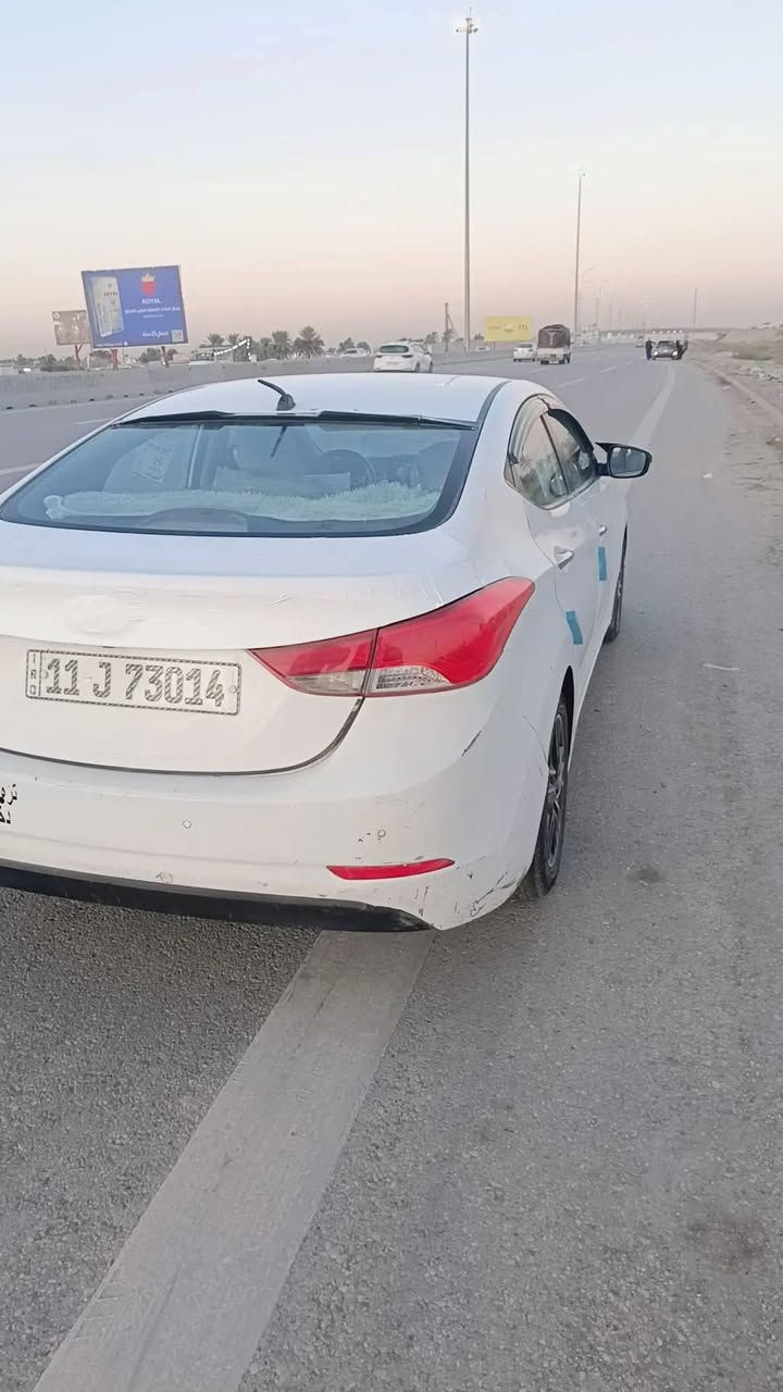 يالله السلام عليكم
النترة ٢٠١٥ خليجي لون ابيض ثلجي 
محرك 4 سلندر دوش المرغوب شرط لا تنقيص ولا تبخير 
كير اوتوماتيك 6 
تبريد قطعتين ثلج ❄️ ويا السويج 
داخل صاج 
تخم تايرات جديد
الامري شفط +اشاير  بالمري 
فتحه سقف 
السياره فول عده البصمه 
سياره جديده ونصبه تخبل فول وترتيب ونظافه  
السعر 113$وبيها مجال 

‏‪***********‬‏مكاني محموديه ناحية الرشيد غريب سريع دوره الجديد
