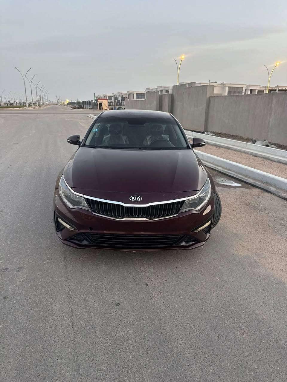 سلام عليكم كيه اوبتما موديل 2016 سياره وارد امريكي جاملغ وبند وبيهه قطع صبغ بدون داخل ابيع حزام بيهه جراد قليل قماره وصندوك  مكينه كير تبريد حداده كله جاهز سياره نضيفه وحلوه  صفاح موس  رقم ذيقار جديد راعيهه بصره تتحول بلبصره سنويه 28 تنتهي وراعيهه يريد تحويل  ملاحظة ابيع شوف العين تجي ودكلب وتفحص ع راحتك وبخدمتك انه مكاني بغداد سعر 95وبيهةمجال 
رقمي ***********
