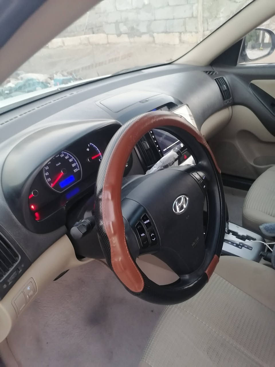 النترا  مقدسه  موديل 2011 محرك 1600 رقم بصره بسم صديقي وجاري سنويه لل 27 شرط تحويل سياره كفاله لا صبغ ولا تبديل فقط بارد بلباب كد شبر كير مكينه تبريد كفاله البدي سعر 110 وبيه مجال المكان بصره القبله ***********
