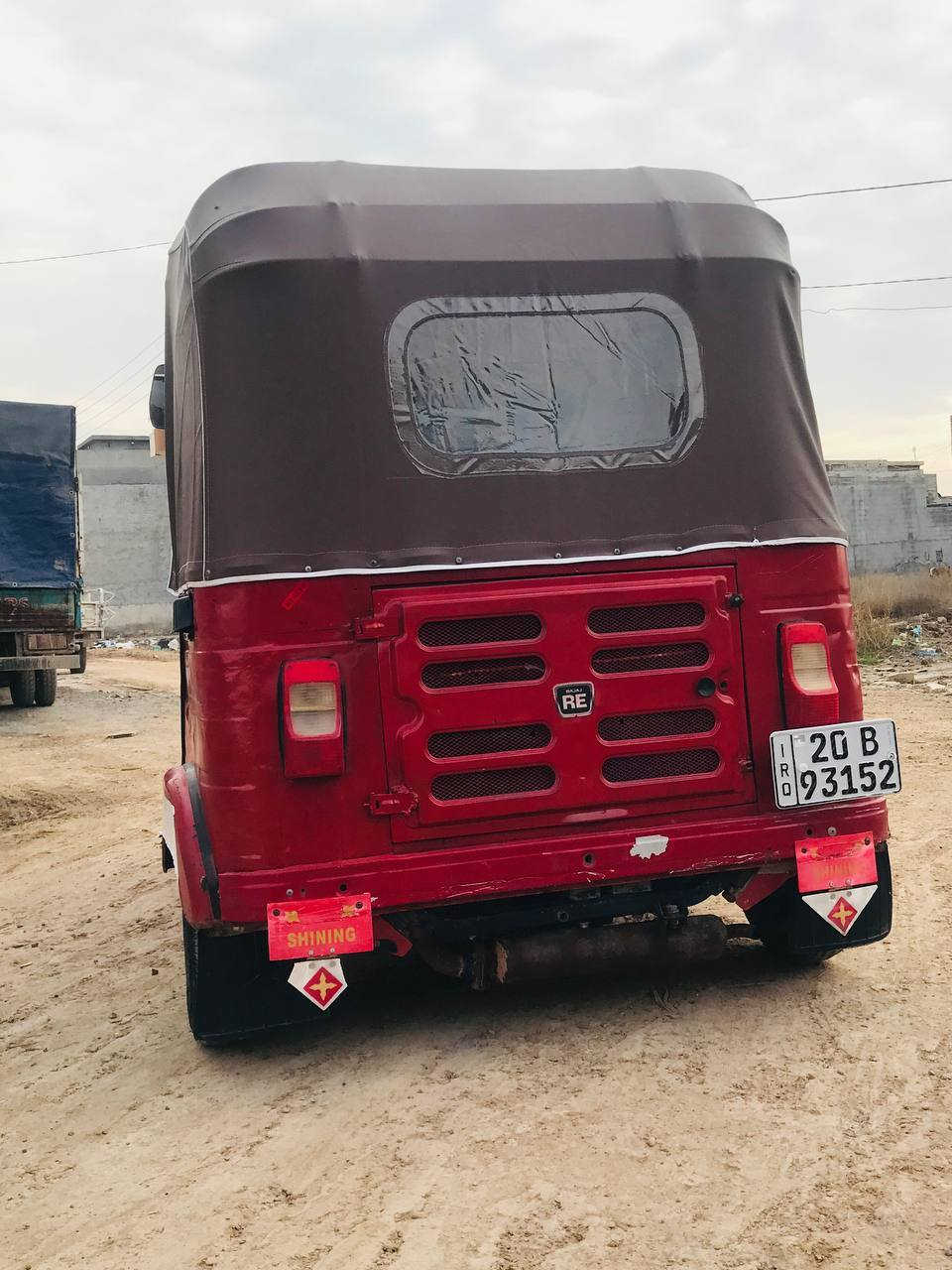 سلام عليكم شباب تكتك مديل18/12/26 تكتك كامله مابيها اي نقص كبل لشارع مكينتها ناعمه. كلشي بيها شغال ماذب عليها ربع مكاني. ديالى بعقوبه ام الكرفس ولسعر 4650 اوبيها مجال رقم اوسنويه بسمي***********
