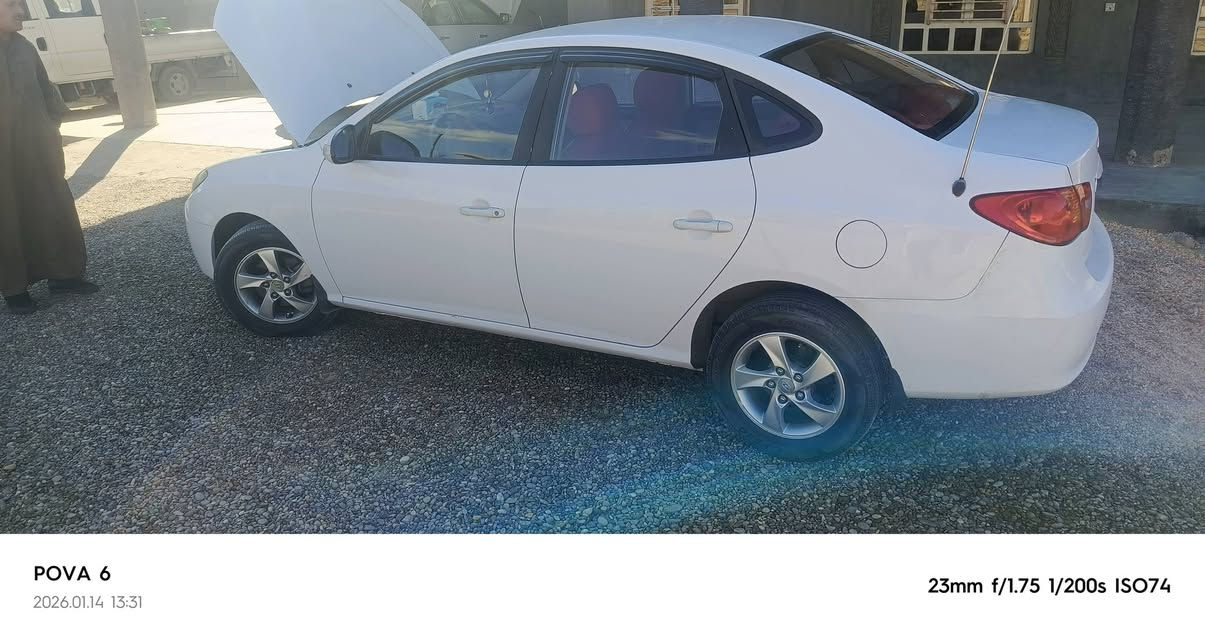 النترا للبيع
موديل 2011 
مكفوله من كلشي لا ضربه ولا صبغ ولا تبديل ليبل واحد
 مكينه 1600 
السعر 120 بيه مجال بصيط
***********
