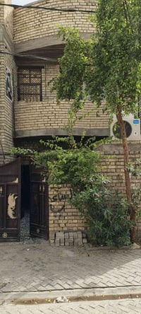 ام الكبر والغزلان • ١٠٠م • ٣ طوابق