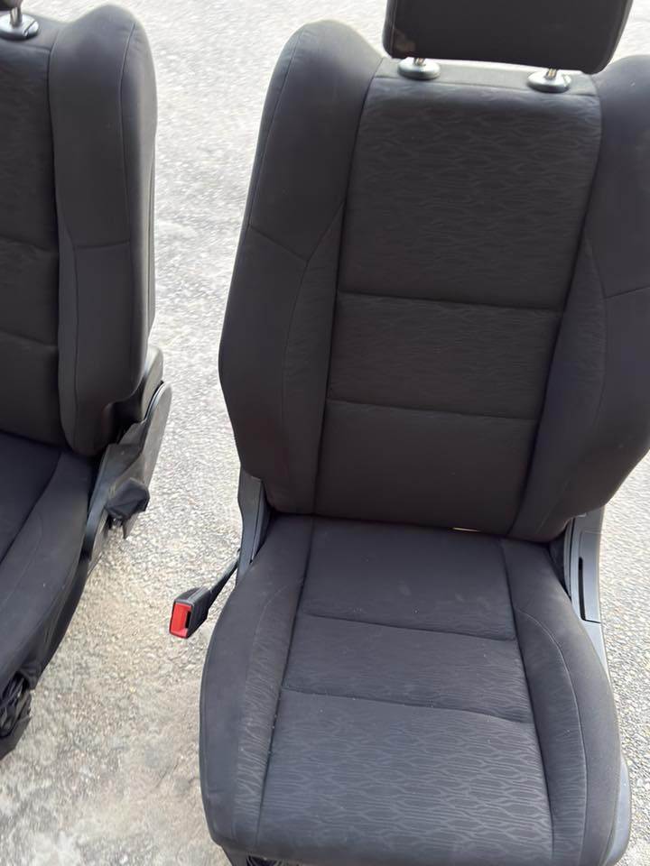 كشنات دورنكو موديل 24 فقط امامي 200$
***********
