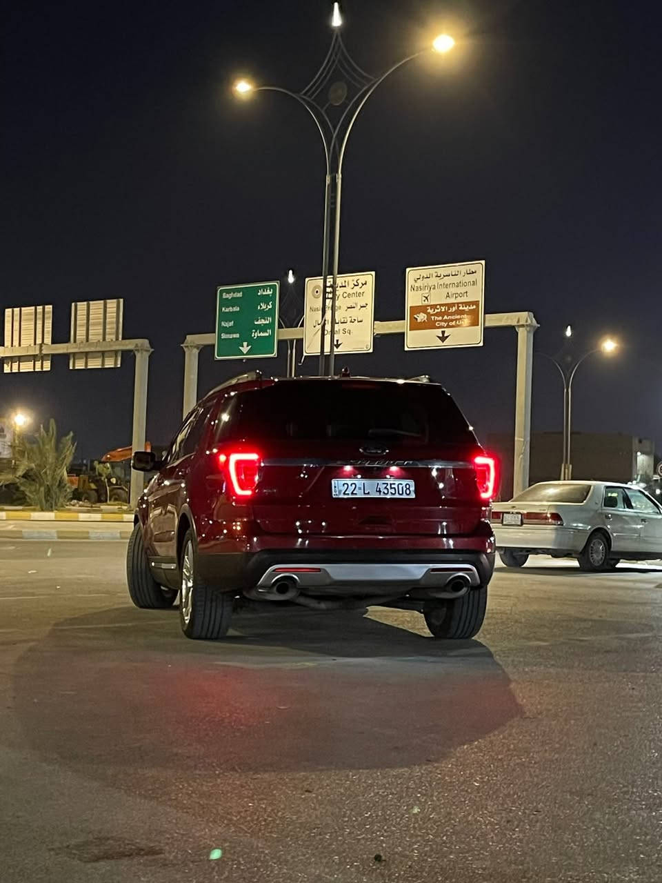 فورد اكسبلور
موديل ٢٠١٧
سياره فول ما عده الفتحه
جاهزه كير محرك حداديه تخم تاير تبريد باتري 
مكان ذي قار ناصريه 
سعر ١٧٥
هزه جديده 
فحص وسونار موجود وي صور
***********
