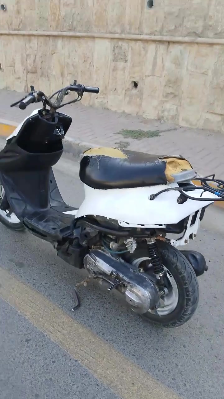 متاح مطور نحله بجي تسع زروف مطور الفول نكره سلف شاصي شرط مكنه خرسه وشلعه ومعدل نار سعر 225 وبي مجال مكني ايسر حي سكر


**إذا كنت صاحب هذا الإعلان وتريد حذفه لأي سبب، رجاءا أرسل رسالة إلى الدعم الفني**