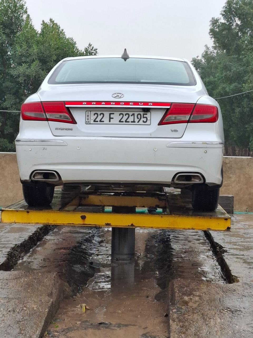 مرحبا للبيع ازيرا 2011 سبورت رياضي فول مواصفات سياره جديده وجاهزه رقم جديد تحويل وكاله حاضر تخم تاير مكينه وكير وتبريد كله ع الشرط حداديه زيرو بك لايت لد لايت لد فتحه تحكم جهتين كشن كهرباء العنوان النجف الأشرف سعر 120 بيها مجال الخاص مغلق اتصل وتدلل رقم صاحب السياره ***********
