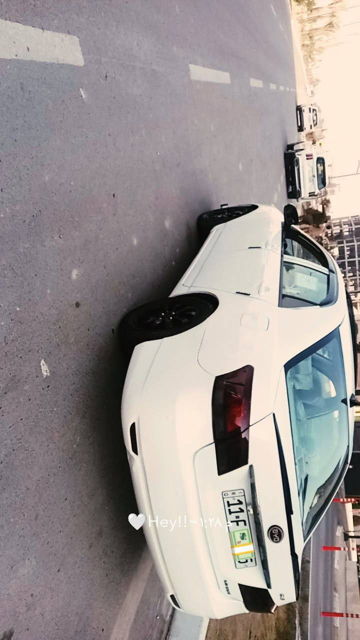 سلام عليكم BYDموديلا 2013رقم بغداد انكليزي G3
مكينه 1800
كير كهربائي
كهربائيات كلها جاهزه 
مواصفات
فتحه سقف بصمه ابواب اشاير ترحيب حساس خلفي 
بلاديه مكان السيارة بغداد حي الجهاد للاستفسار الاتصال على الرقم ***********السعر 52 وبي مجال (تحويل مباشر ثاني يوم )
