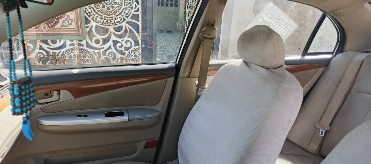 ليفان 620 موديل 2013
مكينة كورلا 1600 حدادية جديدة 
رقم قادسية انكليزي 
بأسمي سنوية 2030
مكان السيارة بغداد الحسينية 
السعر 40
***********
