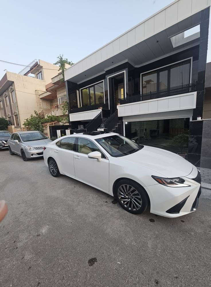 leixus es350 model 2016
فول مواصفات
۳ قطع كدامي بمب ‌‌(بدون دواخل) 
ارباك طك مرجع سستم
۱۷۰كم 
***********_*********** السليمانية, العراق
