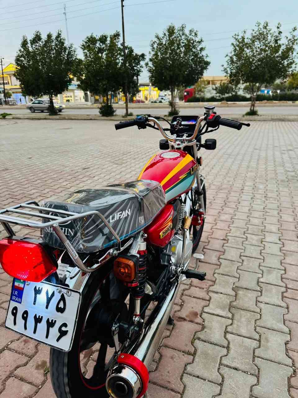 للبيع ليفان 200 نوزل إيراني اصل موديل 1403 يعني موديل 2024 دراجة زيرو ماشيه 5 الف فقط و مكفولة من كلشي مكانها ديالى خانقين و توصيل ماعندي 
*********** 
إذا مو مشتري و ما تعرف بيهن لا تخابر
