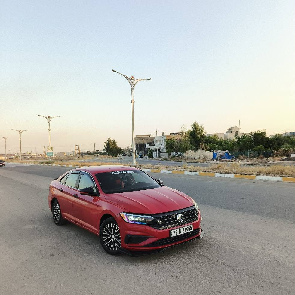 ‎السلام عليكم 
‎للبيع
‎جيتا 2021 مواصفات S معروفه
‎مشي السيارة / 83 m
‎رقم  / اربيل  باسمي سنوبه ورقم وهزه جديد
‎وارد / امريكي 
‎حجم المحرك / 1.4 تيربو المرغوبه🚀
‎تبريد / ثلج 
‎فئة السيارة / S
‎المواصفات
‎ليد متحرك الوان امامي
‎-ويل كب
‎-بك لايت لد  
‎3-بلاجكتورات زينون
‎4-شاشة
‎5-كامرة
‎6-رادار امامي
‎8-توقف ذاتي
‎9-شاشة اعطال
‎10-مانع انزلاق
‎11-نضام +Eco+Sport
‎12-مثبت سعره⌛
‎ضرر السيارة (ربع بونيد +جامرلغ + ربع باب سكن . شواصي شرط بس بطانه بيها رصعه.ايرباك دشبول وراج سستم.
‎مكان السيارة ( كركوك ) 
سعر 129$ ومجال بسيط
‎للتواصل 
‎***********☎ whatsap
‎*********** كركوك, العراق
