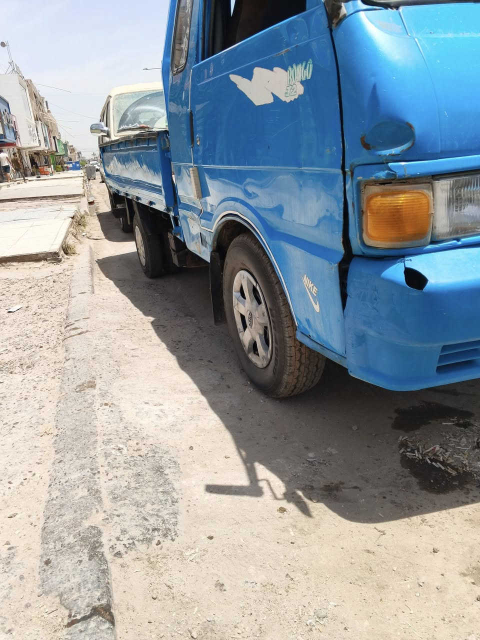 سلام عليكم بنكو البيع موديل 96 سياره بلاديه بس بدي بي صبغ محرك كير اكسن كله جديد تخم تاير كهربائيّة شغال مكاني بغداد شعله ‏‪***********‬‏سعر 50بيه مجال

