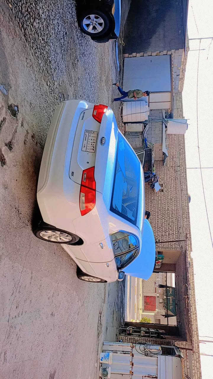 أوبتما لبيع 2009 باسمي سونار مرافق رقم بغداد مشروع وطني مداور ثاني يوم السعر 120 وبيه مجال اتصل ***********
