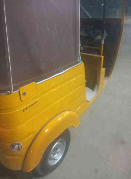 تكتك جاهز تخم تاير جبلي مكينة مكفوله تنقيص تبخير
كهربايات شغاله ***********
مكان مدينة الصدر
