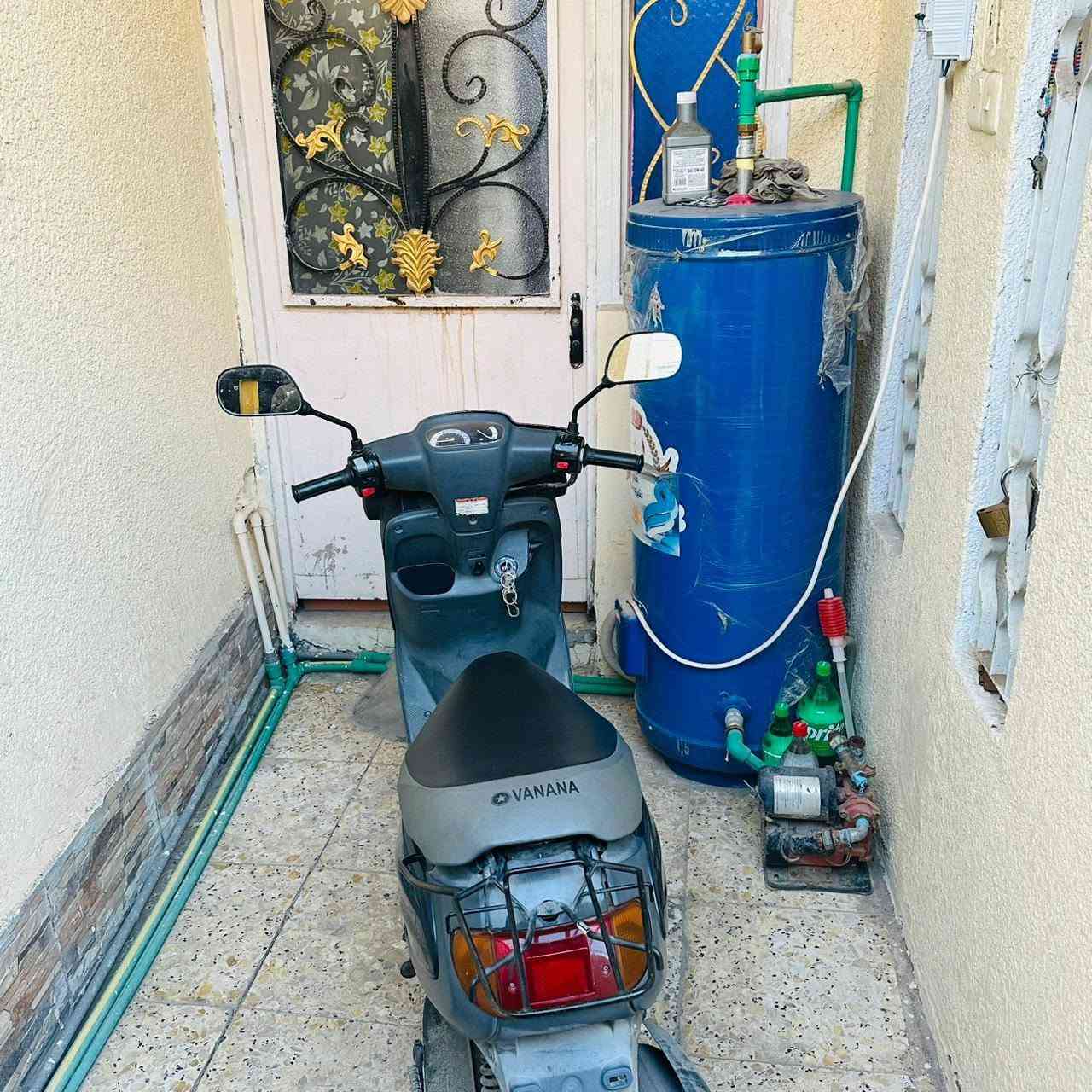 مشتمل للبيع نضيف مساحته بالسند ٨٤ واقع حال ١٠٥ طابق واحد غرفه وصاله ومطبخ واستقبال وحمامات حي اليرموك مقابل العامل السابعه ثالث بيت عن الشارع العام السعر 92 وبي مجال للشراي للاستفسار الاتصال على الأرقام
***********
***********
مكتب الاخوه الأصدقاء 
مشتمل للبيع نضيف مساحته بالسند ٨٤ واقع حال ١٠٥ طابق واحد غرفه وصاله ومطبخ واستقبال وحمامات حي اليرموك مقابل العامل السابعه ثالث بيت عن الشارع العام السعر 92 وبي مجال للشراي للاستفسار الاتصال على الأرقام

