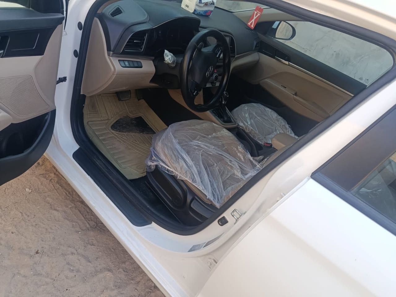 السلام علكيم النترا 2020خليجي كفاله بيه فقط يأبين بارد ترهم ابيعه اقصاد إذا عندك مقدم زين سعره 150 عنواني بصره ***********
