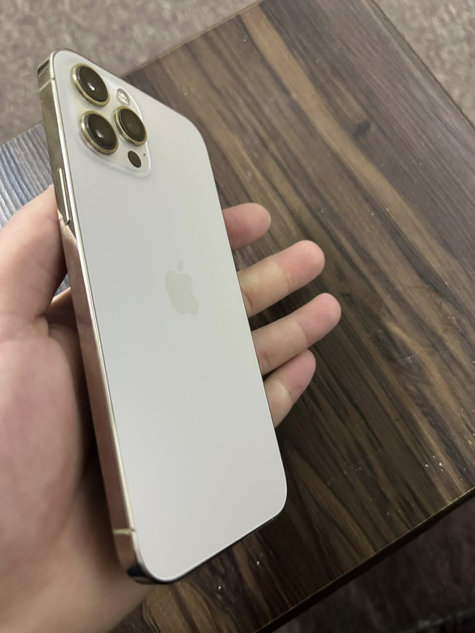 ايفون ١٢ برو ماكس
نورمان ما مبدل شي ما مفتوح شرط 
ذاكره ((٢٥٦))
بطاريه ((٨٩))بلادي
دبل سيمكرت ((za))
السعر ٥٠٠ بي مجال حك جيا 
جلخ ما بي شرط
العنوان موصل ايسر حي وحده

خاص مفتوح وا اتصاله***********/***********
