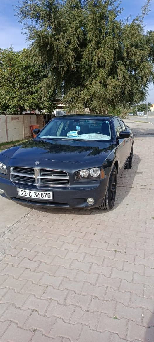 السلام عليكم السياره جارجر 2007اكلين محرك 3500 تحويل ثاني يوم متواجده بكركوك السعر95مامشتغله ع خط هذ رقم صاحب السياره ***********
