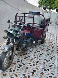 ستوته للبيع  السعر 550 الف وبيها مجال  07801582108