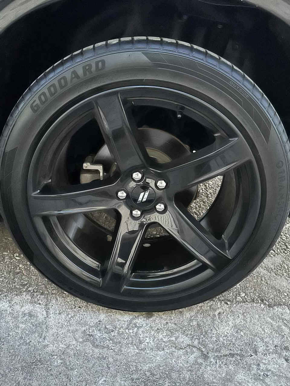 للبيع 
Challenger 2021 v6
بدون ارباك 
فقط بردة 
كير و محرك كل بشرط 
ماشية ٥٥ ميل 
سنوية و رقم كل جديد 
بجم كبس 
قطعتين و ربع صبغ 
حادث سطحي 
مكاني اربيل 
سعر ١٨٥ بيها مجال بسيط 
*********** واتس اب
