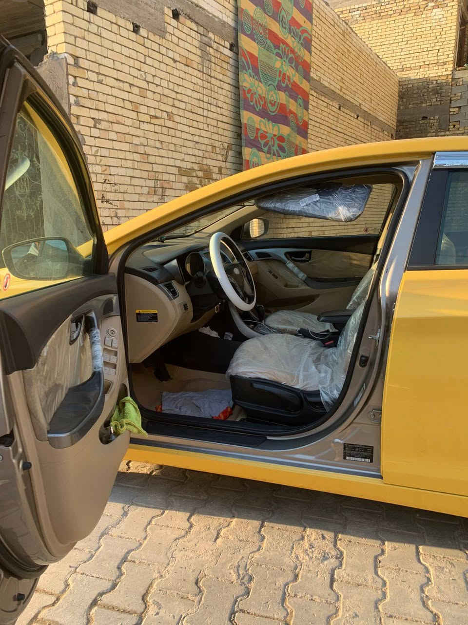 سلام عليكم النتره 2013 وارد أمريكي الحادث بنيد مصلح نفسه بدون دواخل السياره اليبل واحد دخم تاير جديد منضومه غاز صدر تبريد كله جديد كير محرك خير من الله المكان بغداد الشعله السعر ١٠٠ وبين مجال  ***********
