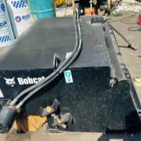 مكنسة سيارة • بوب كات