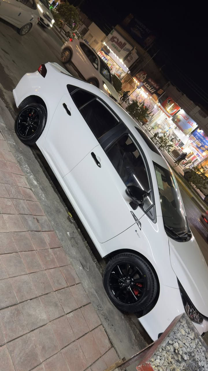 السلام عليكم
للبيع كورلا هايبرد (وارد صيني) مواصفات الساز موديل 2024

ماشية 8500 

فتحة سقف

رادار امامي

حساسات امامي+ خلفي (بلادي) 

سبايدر بلادي مو اني شادة

كشنات تحكم السائق والراكب

وبعد باقي المواصفات معروفة

الويل كب بلادي بس اني صابغهن هنة والفجوج

مكفولة كفالة عامة 

رقم بغداد بأسمي

مكاني كربلاء

***********
