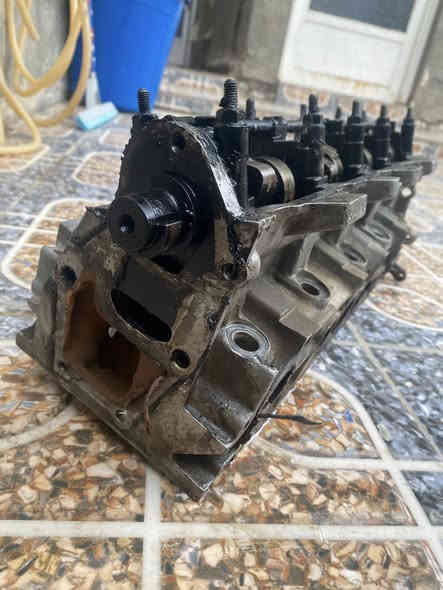 كور بيجو بارص موديل 17 يرهم على كل الموديلات والسمند نقصه بس ولفات  يتعدلن او يتبدلن غير هذني كور جديد باقي غراضه كلهن وياه 
سعر ع الرقم 
***********
