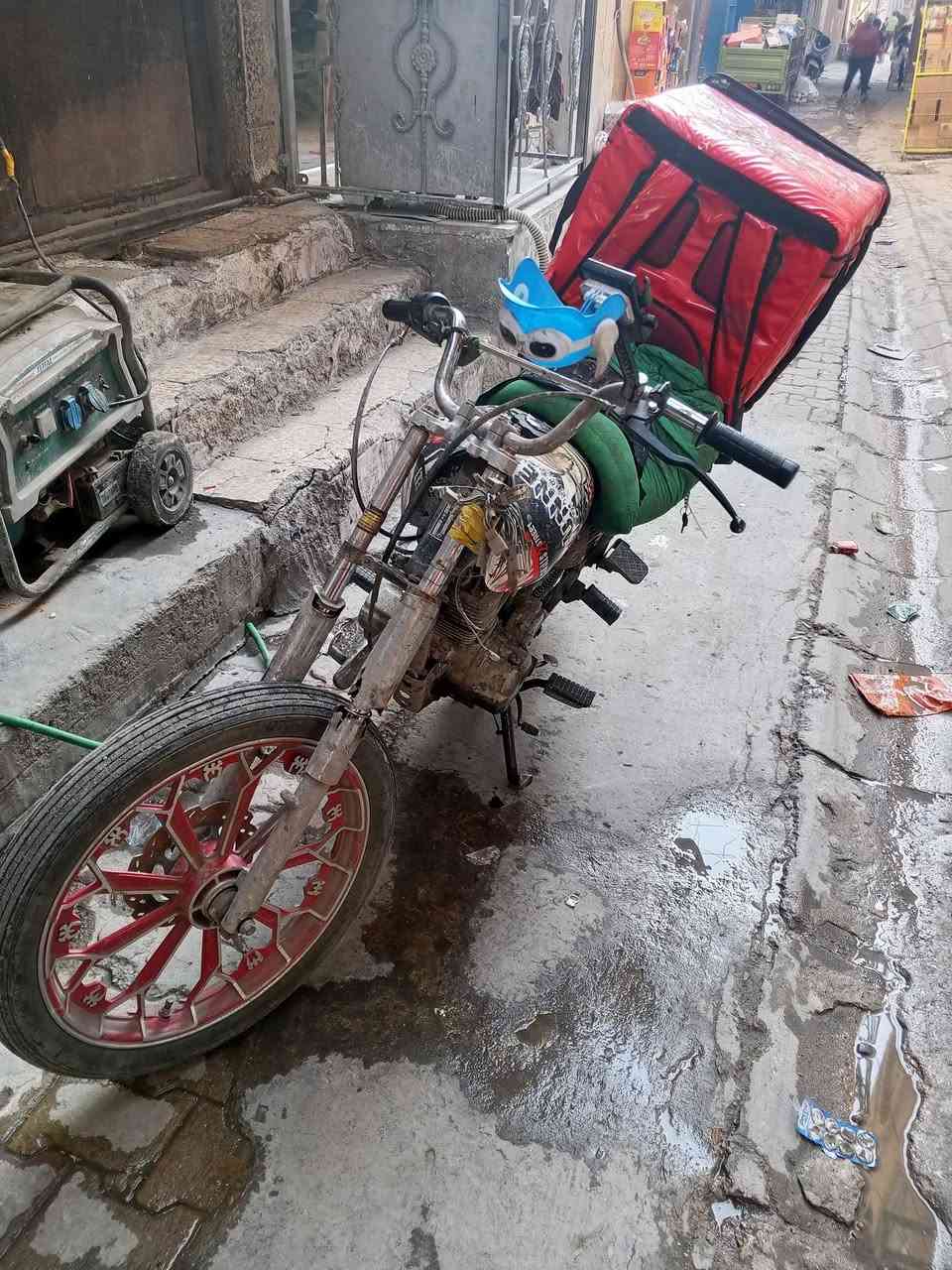 سلام عليكم دراجه ايراني موديل 2020اكفلك المكينه من كلشي الدراجه مامتعب مكينته شغلي دلفري مكان قريب ما اطلع بعيد الدراجه ابد ما تعبك امانت الله بس تبدل صدر وطير 175وبيه مجال
***********
مكاني بغداد باب المعضم
