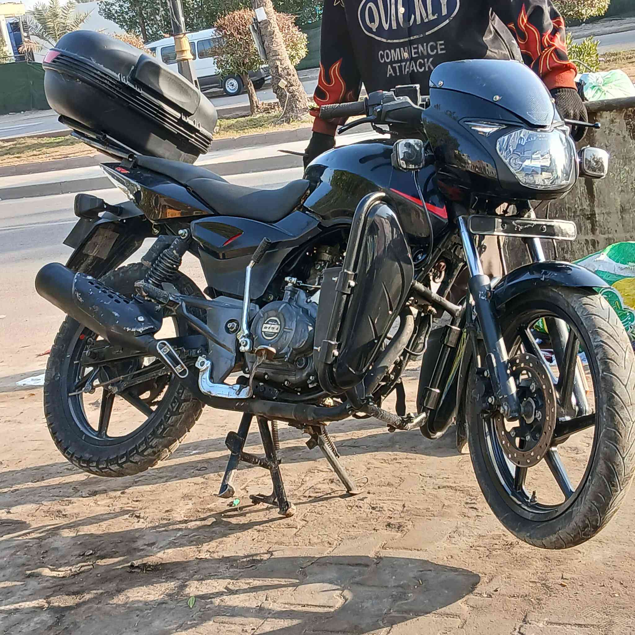 دراجه بولسر رقم بغداد للبيع بسمي تحويل ثاني يوم دراجه يرادله ترتيب
مكينه ناعمه فول دراجه شغله سلف هندر كهربايت كله شغله سعر ١٦٠٠مكاني بغداد ***********
