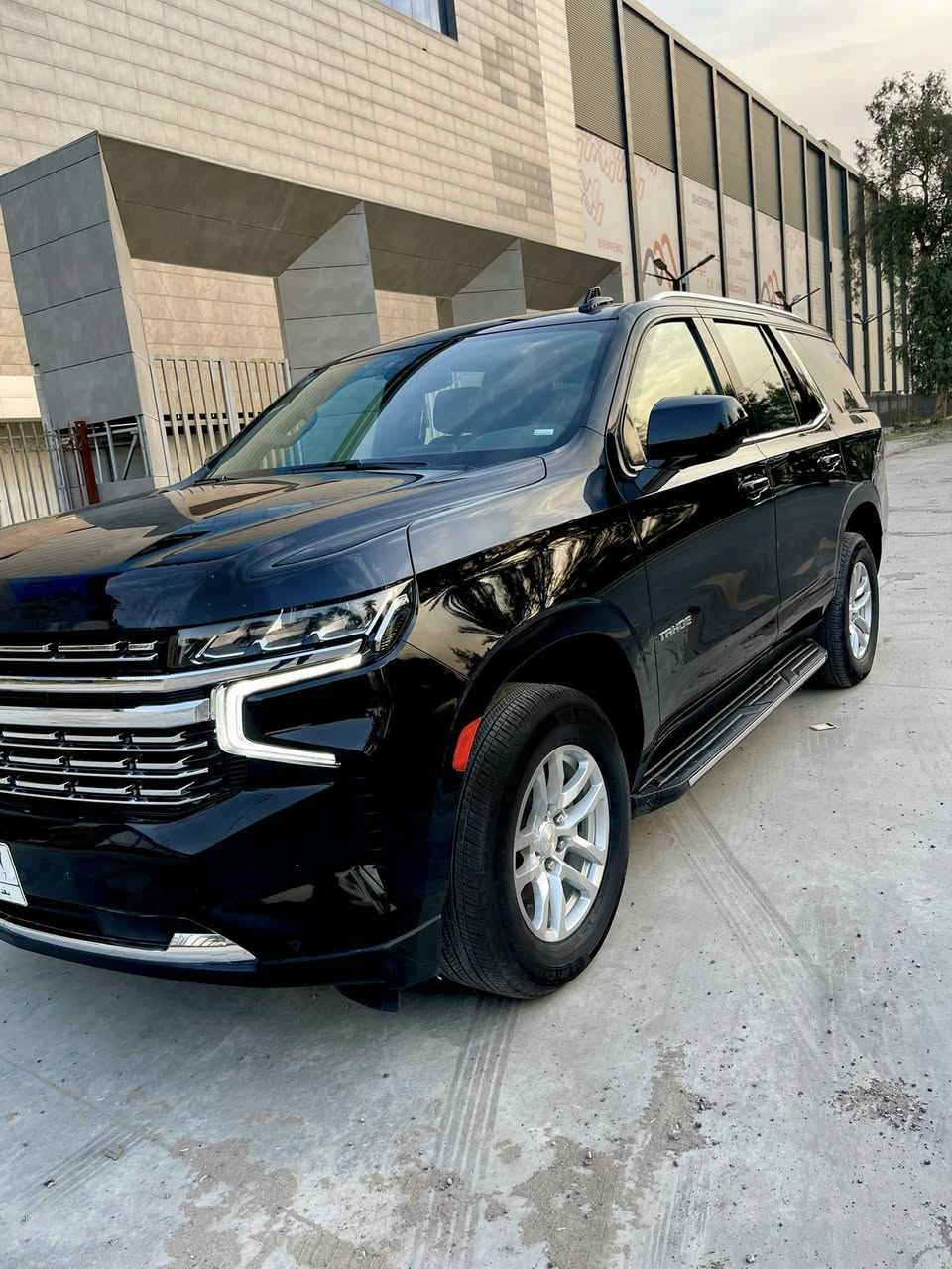 لسلام عليكم
تاهو LT 2023
ماشيه 30 الف 
كشن منفصل vip 
وارد امريكي مكفوله من الصبغ فقط بارد شبر بنيد 
السعر 55 الف 
مكان السياره زيونه 
***********
