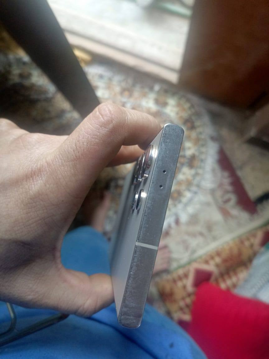 السلام عليكم
سامسونك 24 الترا  ذاكره 512
رايدة بمليون  وكالة عين الفهد بي مجال بسيط 
 الي مو شراي لا يتعبني رجاءً 
الفريم جارد بسبب الكڤر موضح بالصور
مكاني بغداد  الشرطة الخامسة قريب البياع  ماعندي توصيل


**إذا كنت صاحب هذا الإعلان وتريد حذفه لأي سبب، رجاءا أرسل رسالة إلى الدعم الفني**