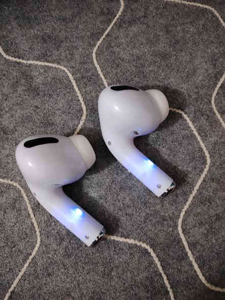 MB3 بشكل ايربود حجم كبير بلوتوث ورام وفلاش
عدد 2 السعر 20 الف مع التوصيل متوفر توصيل كل المحافضات ***********
