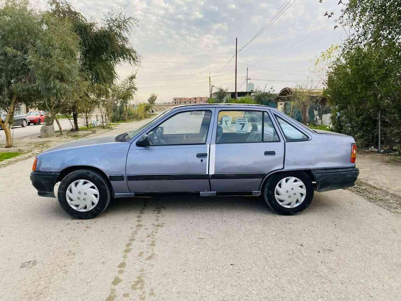 السلام عليكم اوبل كاديت حجم 1600 موديل 1991 رقم ديالى مشروع وطني شرط الوكاله والتحويل مكينه وكير بشرط صبغ عام جماليه بدون ضربه سياره جاهزه وجديده واحله من الصور للبيع فقط السعر 23 وبيهه مجال بسيط

العنوان كركوك دوميز

رقم الهاتف ***********
