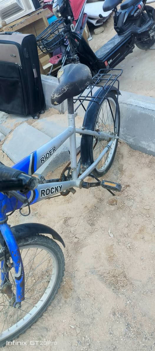 سلام عليكم بسكل ياباني صلي نضيف مكاني كربلاء حي العامل سوك الخير ***********
