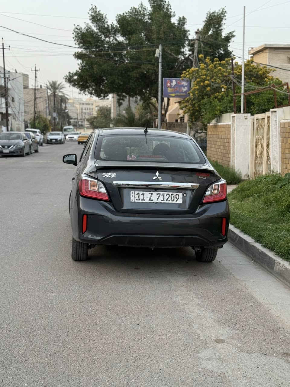 السلام عليكم
متسيوبيشي ميراجg4
موديل 2024بلاتينيوم
ماشيه 27000 m فقط 
رقم بغداد دولي كامل هزه وكلشي متحتاج شي 

بدون ايرباك وبدون صبغ
حادث خفيف جدا وعدلته بارد
موصفات السياره
شاشه جبيره+ كامره خلفي
بلتوث+ كار بلي
رادار توقف ذاتي
مثبت سرعه
مانع انزلاق 
اواكس شحن
بك لايت لد
نظام ايكو وسبورت
تحكم مري كهرباء
تحكم ستيرن كامل
ويل كب
3 سلندر 1200
انسى صرف بنزين
سعرها جدا مناسب

مكانها بغداد سبع ابكار
***********
