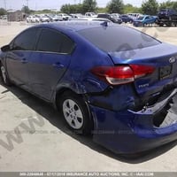 للبيع كيا فورتي موديل 2017 مواصفات نص فول تحكمات ستيرن شاشه +كامره Aux...