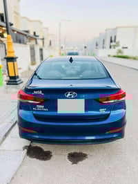 هونداي النترا 2017 امريكي حادثه بنيد فقط مبدل وباقي ليبل واحد  رقم ارب...