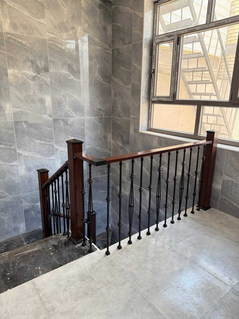 #الخبرة في التصميم📝 ⁦🧰 و الابداع في التصنيع⁦📏⁩ و الدقة في التركيب🛠⁦👷

 تجدونه في منزلكم مقدم لكم من #معرض نور الحسن للمحجرات التركيه 🇹🇷⚜️

-----------------------------------------------------------------

#تصميم📝 و #تنفيذ📐 و #تركيب🔧 محجر ذو جودة عاليه وبأسعار مناسبة جدا 💵
🫴🏻 
الالمنيوم 3خطوط المتر 38لف 💓
ألالمنيوم 4خطوط المتر 40الف💓 
سعر الرمانه 3الف فقط 💓
💓⚜️🔱🌹🇹🇷❄️🩷⚜️
أسعار الالمنيوم المربع الاسود والشمباني المتر 70الف باقي الالوان كلمن وسعره
❄️❄️❄️❄️❄️❄️❄️❄️
(سعر العرنوص الملكي من 20 الف الى 35الف ) 
(أسعار الجام المقسى المتر 65الف)
(سعر المتر الحديد مع قبضه الالمنيوم 85الف)
🏴🏳️🏴🏳️🏴🏳️🏴🏳️
بالقوة والجماليه بضمان لمدة (5)سنوات للمنتوج ...
يمتاز بروعة الوانه وفخامة تصميمه واناقة تفاصيله...
نقدم لكــــم محجرات من مادة الABS   و زجاج مقسى ١٠ ملم و ألالمنيوم لجميــع الاذواق

يتكون البوليمرالمشترك من ثلاث مواد

اكريلونتريل: يزيد المقاومة ضد الحراره العالية والتفاعلات الكيميائية
البوتادين: يزيد قوة الانضغاط والصلابة
الستايرين: الليونة افضل والتماسك العالي

خصائص المادة..💎
1- الصلابه والاستحكام
2- قوة العالية امام الضربات
3- ثبات الالوان لفتره طويله
4-العزل عن الكهرباء
5- تحمل درجات الحراره العالية والرطوبه
كل هذه الخصائص جعلت من #معرض نور الحسن للمحجرات التركيه اعطاء ضمان لمدة (5)سنوات بجميع منتجاتنــا

متوفر الآن في #معرض نور الحسن للمحجرات التركية 🇹🇷⚜️

شكرا لثقتكم و بثقتكم نتطور 👍🏻✅للأطلاع والحجز والاستفسار زيارة الصفحة 📲
او الإتصال على ألارقام التاليه 
 ***********
***********
 واتساب 📱🍀
العنوان كربلاء المقدسة  🏙
