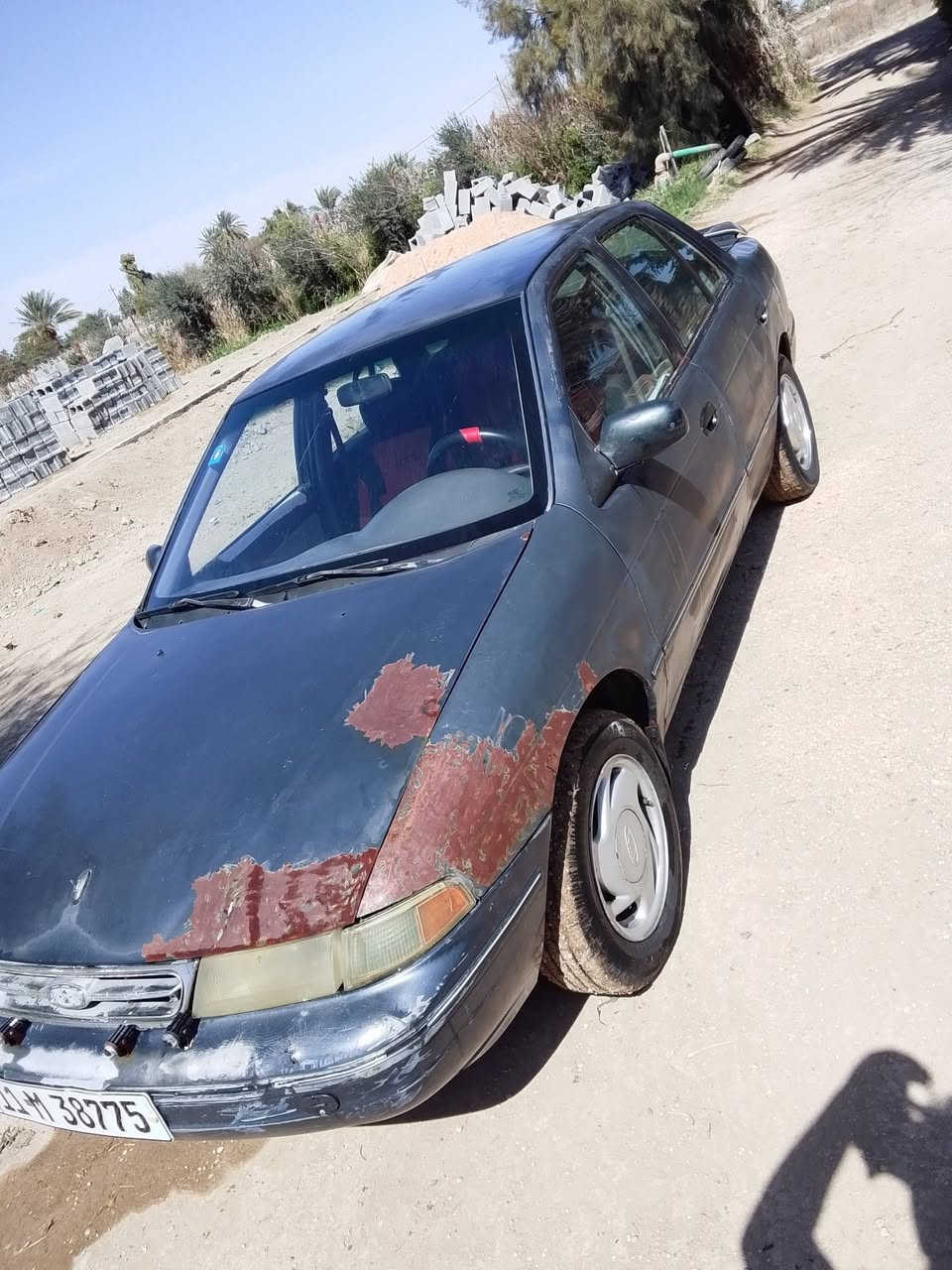 سيفيه للبيع موديل 92 بلاديه مكفوله من الصبغ والضربه محرك كير تخم تاير كهربائيت كامله مكان السياره اليوسفيه القصر الوسط رقم بغداد نكليزي بسمي *********** ***********
