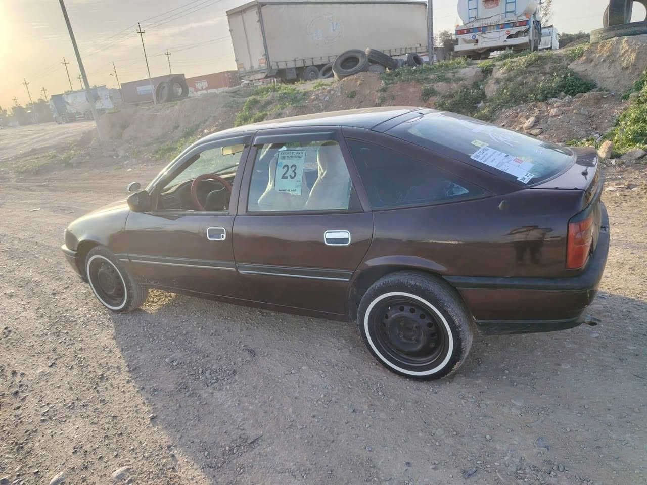 اوبل فكتره لون ماروني جنطه موديل ٩١ للبيع
سنويه ل ٢٧ بطاقه بانزين بيها 
رقم الموبايل ***********
