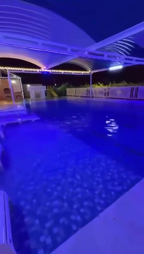 السلام عليكم توجد مزرعه للايجار اليومي او الشفتات في محافظه صلاح الدين قضاء بلد الصمود مزرعه فول موصفات للاستفسار الاتصال على الرقم ***********

