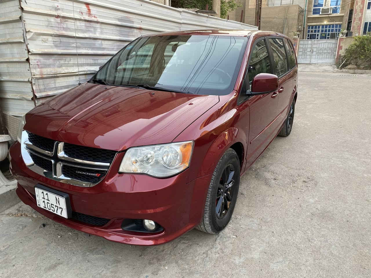 سلام عليكم البيع دوج كرفان موديل 2015 رقم وسنويه وهزه جديده بغداد رقمه بسمي ماشيه 70 الله يرحمه برحمته الواسعه
موصفاته جام 6كهرباء
تبريد 3قطعه
شاساتات امامي وخلفي كاربي 25
دخل اسود فرس ارضي وسقف
هوايه موصفات بعد بيه 
سياره على حدثه من بره بيهن جاملغ وبنيد صبغ غير هذني قطعتين صبغ اتحمل مسوليه وبيه تعديل بتايت براكيت خشم صاصي لاكص ولالحيم سياره جديده بمعنه كلمه لامشتغله على خط وعلى يدي من امريكه 

مكينه على بلاد كير شديته مال موديل20AD
صدر امامي وخلفي جديد تخم اذاين جددعلى بلاد
يعني ماذب عليه الف دينار 
مكاني بغداد البياع هذا رقمي شراي يخابر 

اي واحد يريد سعر بس يكتب تم يوصلك سعر 

***********
