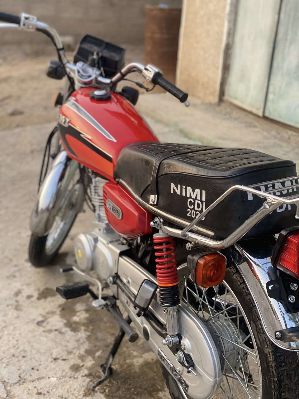 دراجة نامة امتياز للبيع مديل ٢٦ صارلها شهر من طالعه من المعرض *********** مكاني طويريج
