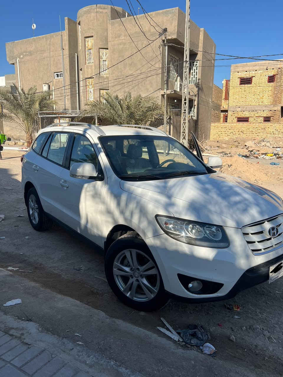 سنتافي 2012 كفاله عامه رقم بغداد بسمي مكينه 6  جديده سياره حلوه  مواصفات شركه عامه سعر 148 بيه مجال 
العنوان الديوانيه حي جامعه 
رقم *********** اتصال +واتساب
