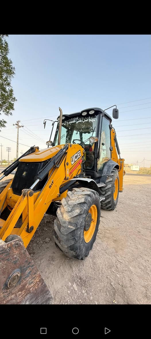 للبيع جي سي بي موديل 2015رقم ربيل بسمي فول مواصفات مكينه  مجفته كير مضخه وكسن كفاله سعره 550بيه مجال مكان البصره مكلف بنشر رقم راعيه***********
