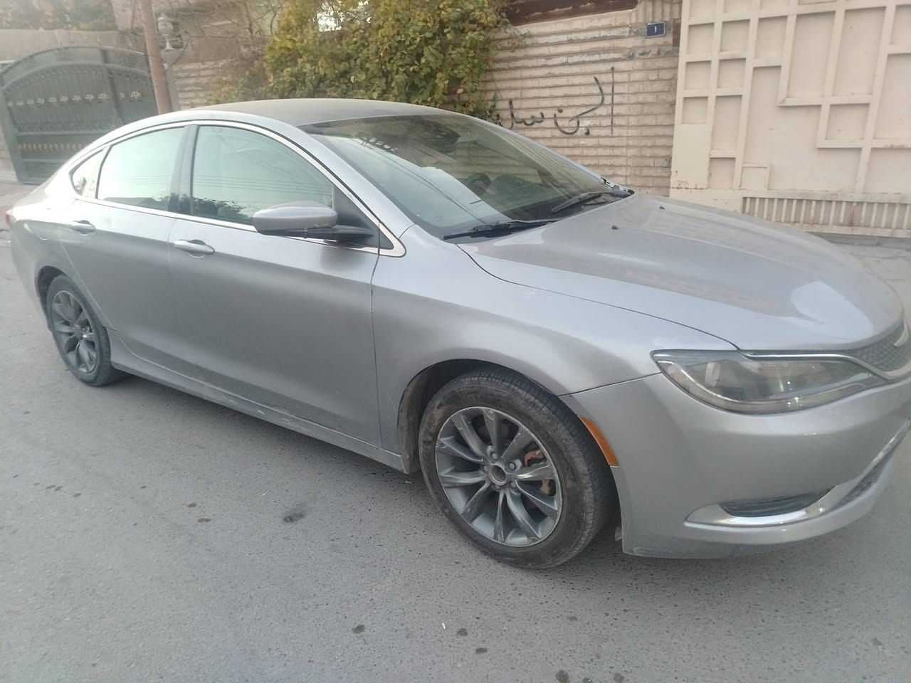 السلام عليكم
سي ٢٠٠ موديل ١٦ مكينه ٢٤٠٠ كير ٩ نمر
أربيل باسمي سنويه ٢٨
مواصفات
تحكم ٤ جهات.. كروز سرعه.. كير ماوس.
مكينه كير تبريد شغال.
حادثها جانبي مبدل جاملغ وباب وبنيد جه عبري وصبغ قطعه وحده.
صدر نص عمر..  ويه صدر جديد  فقط تشده
زوج تأيرات جدد بانري جديد
ماشيه ١٨٠ الف كيلو قابل للزيادة
عنوان بغداد البياع حي التعليم
السعر ٨٧ قفل.. بيع فقط ما اراوس ولا ابقى عليه..


**إذا كنت صاحب هذا الإعلان وتريد حذفه لأي سبب، رجاءا أرسل رسالة إلى الدعم الفني**