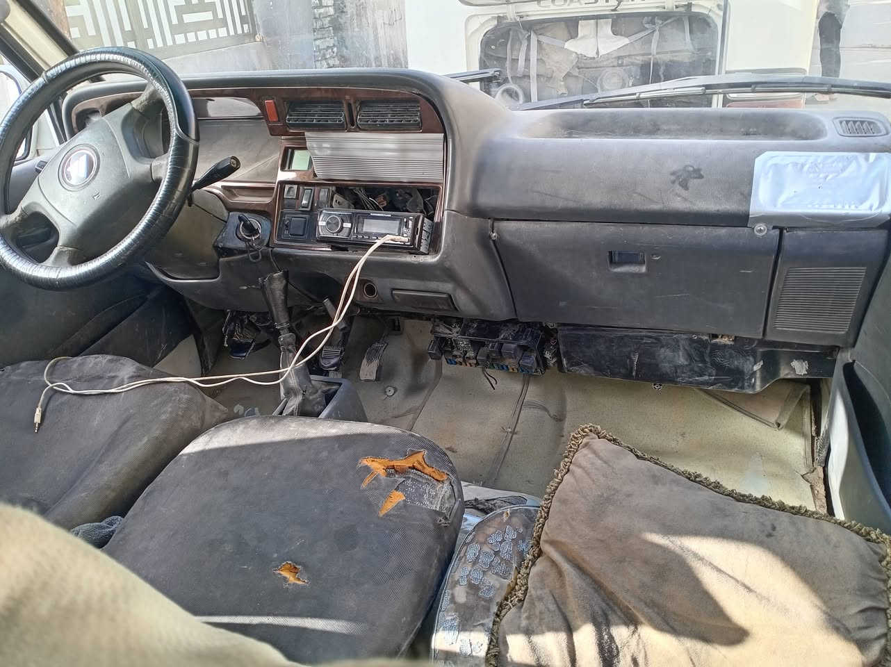 السلام عليكم فتون ٢٠٠٩ محرك وكير واكسل خير من الله للسعر ٢٠ وبيه مجال *********** مكاني بغداد
